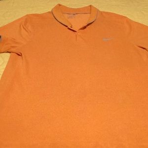 Nike men’s shirt